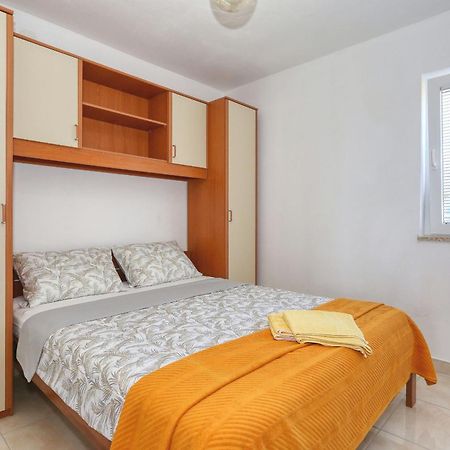 Apartments Vlado I Vesna Rtina Bagian luar foto