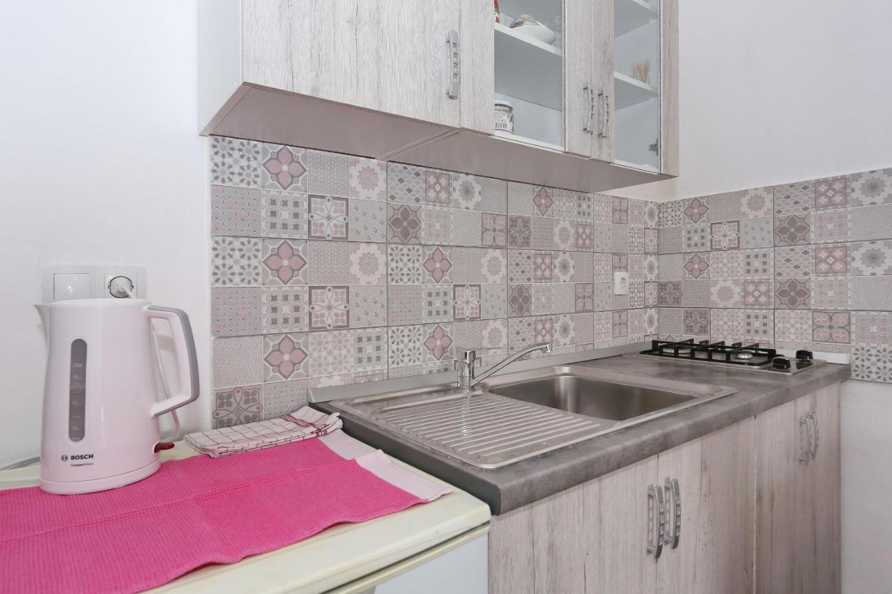 Apartments Vlado I Vesna Rtina Bagian luar foto
