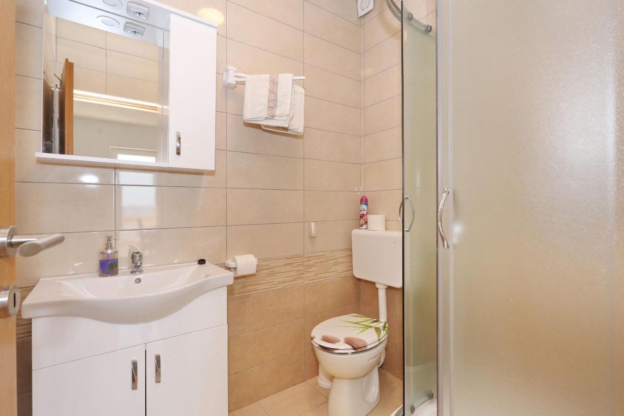 Apartments Vlado I Vesna Rtina Bagian luar foto