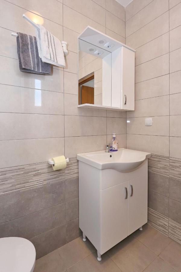 Apartments Vlado I Vesna Rtina Bagian luar foto