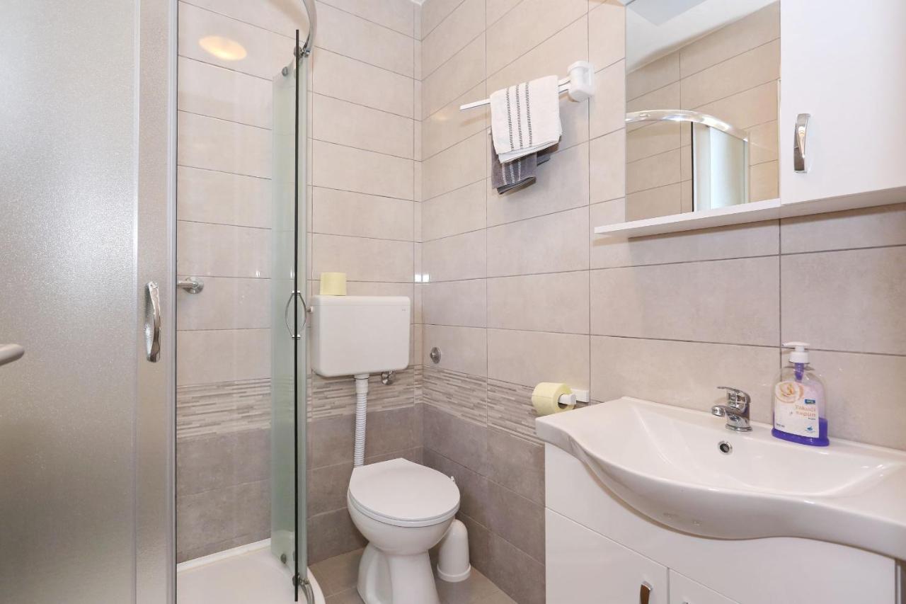 Apartments Vlado I Vesna Rtina Bagian luar foto
