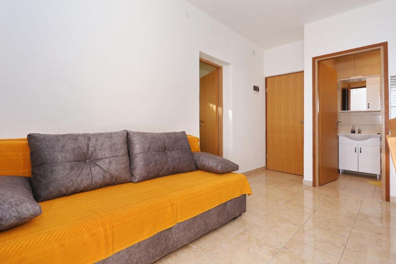 Apartments Vlado I Vesna Rtina Bagian luar foto