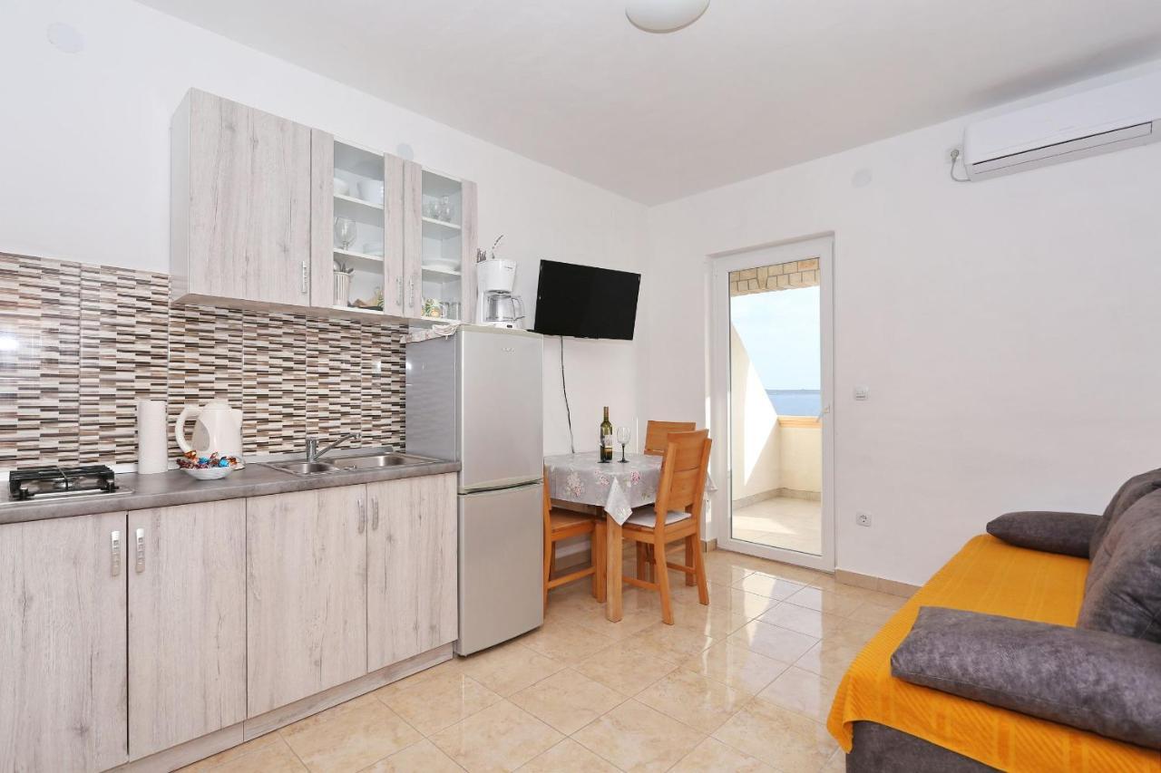 Apartments Vlado I Vesna Rtina Bagian luar foto