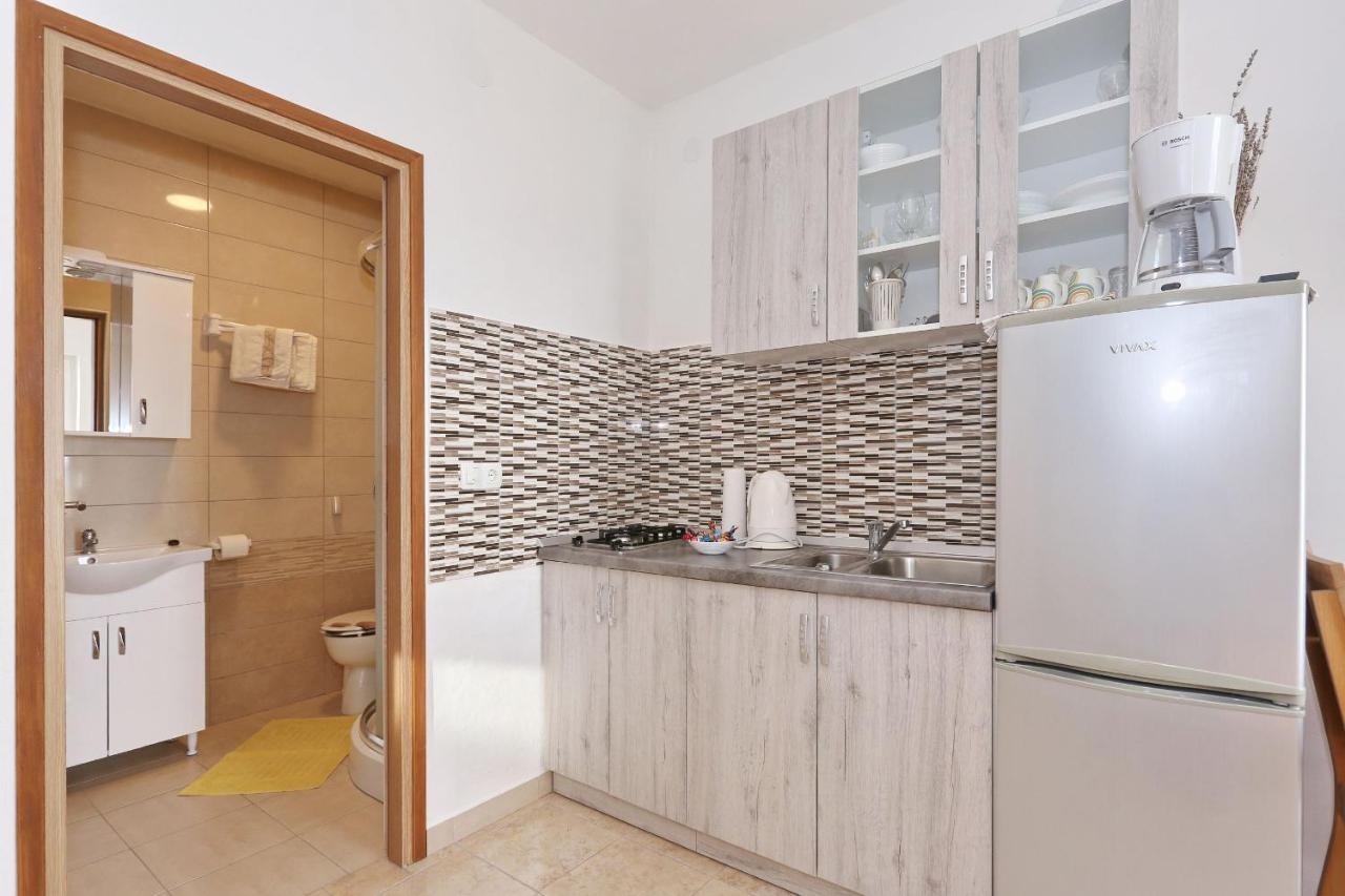 Apartments Vlado I Vesna Rtina Bagian luar foto