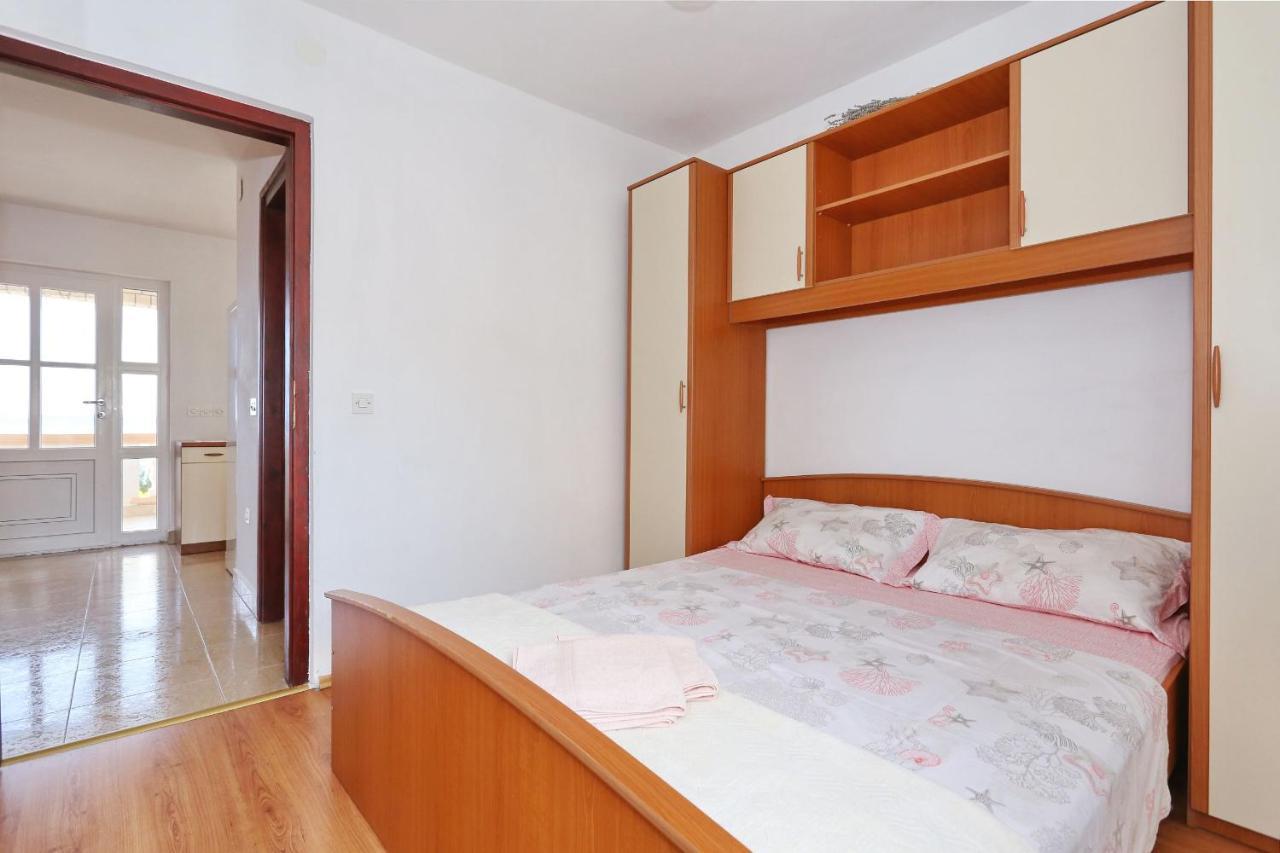 Apartments Vlado I Vesna Rtina Bagian luar foto