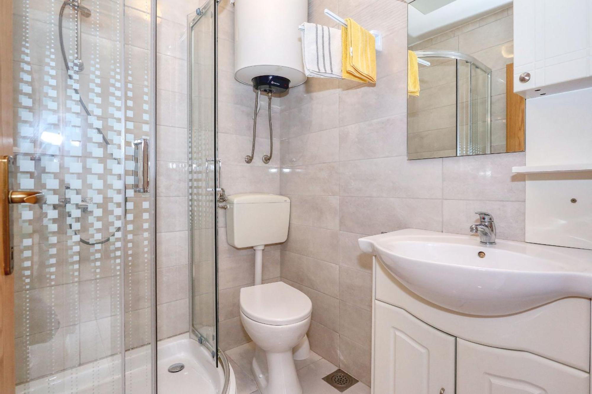 Apartments Vlado I Vesna Rtina Bagian luar foto